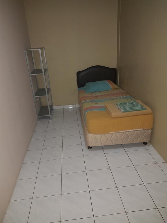 Matahari Lodge Kuala Lumpur Bagian luar foto